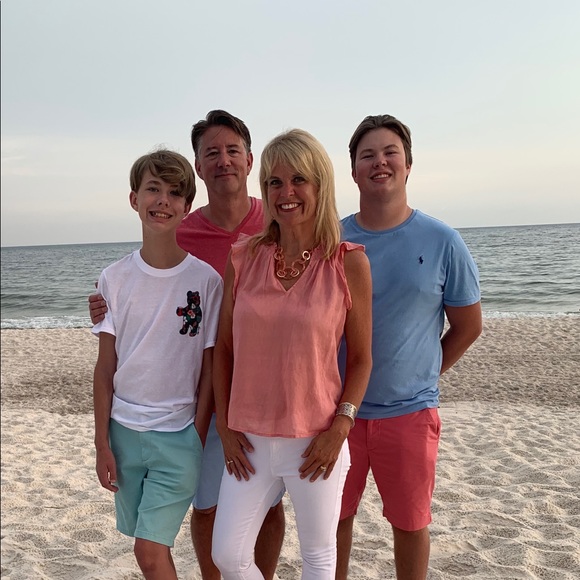 Meet your Posher, Amy - Picture 1 of 1